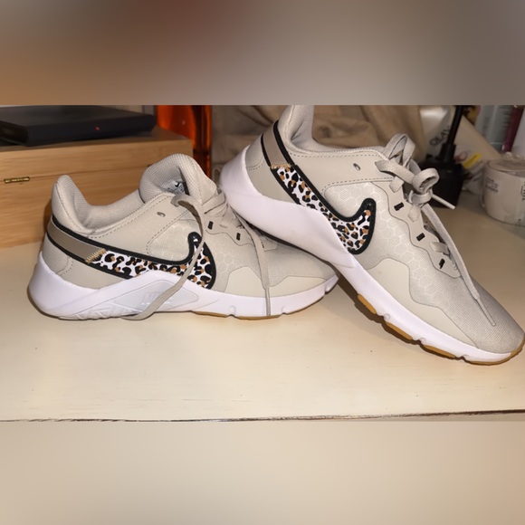 Nike Women's Beige and Black Athletic Shoes - Picture 2 of 2